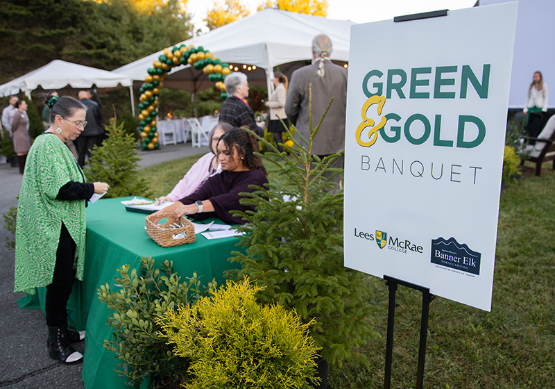 Entrance to the Green & Gold Banquet.